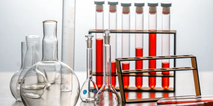 Laboratorio y exámenes en Itapema