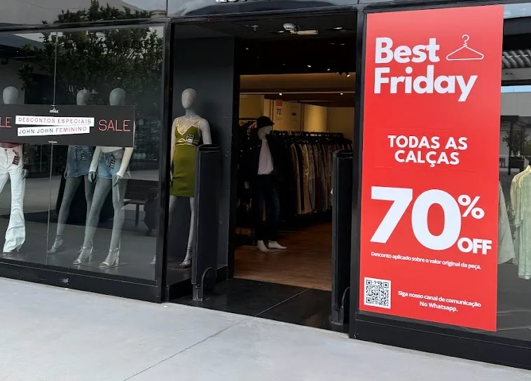 Tienda con descuentos en el Outlet Premium Tijucas
